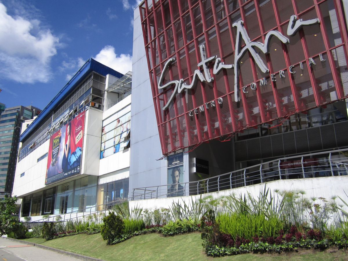 Centro comercial Santa Ana