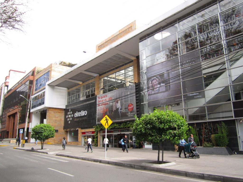 Centro comercial El Retiro
